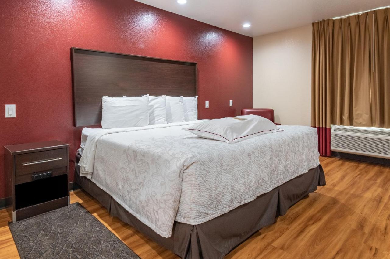 Red Roof Inn Plus+ Fort Worth - Burleson Buitenkant foto