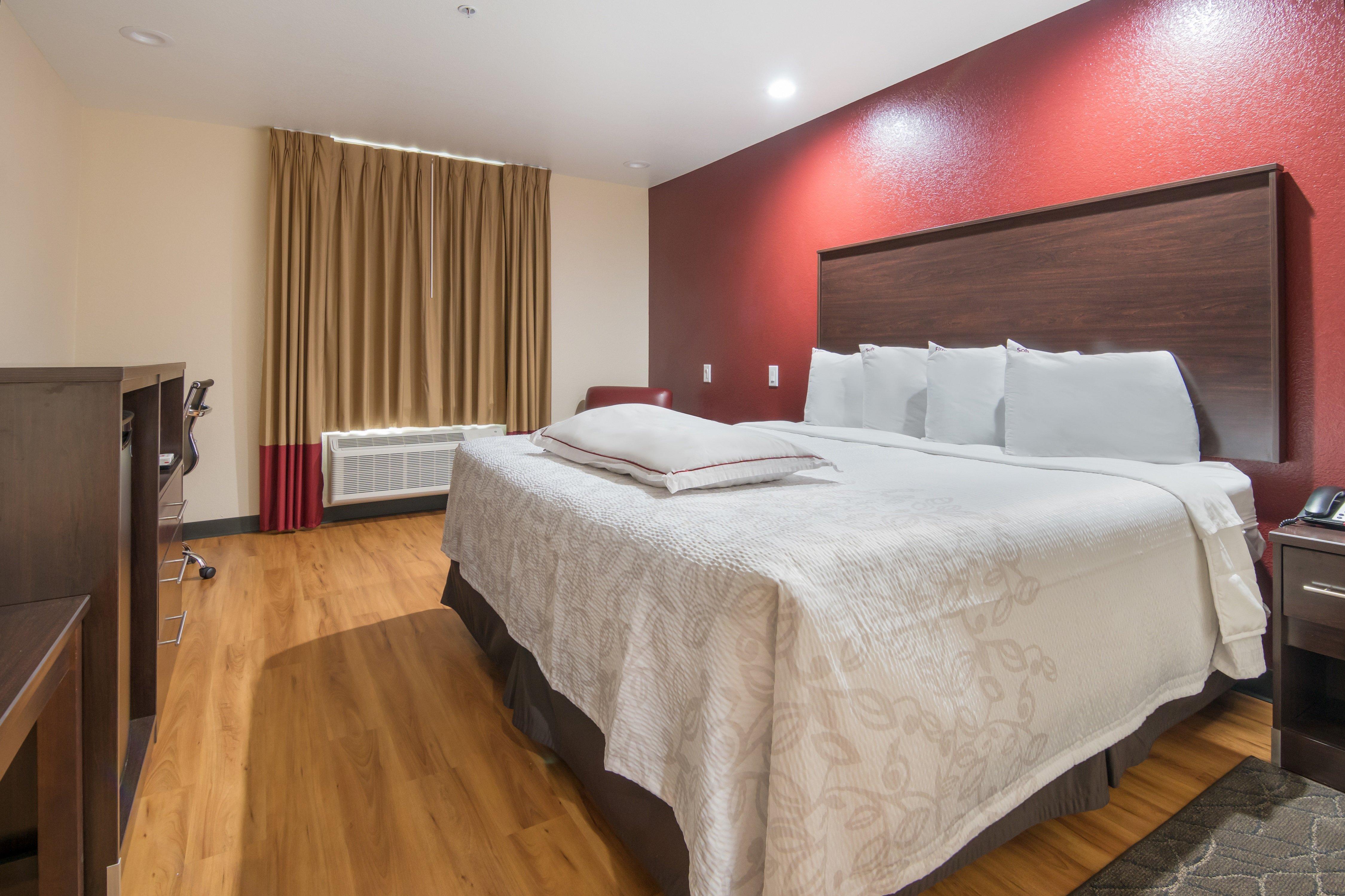 Red Roof Inn Plus+ Fort Worth - Burleson Buitenkant foto