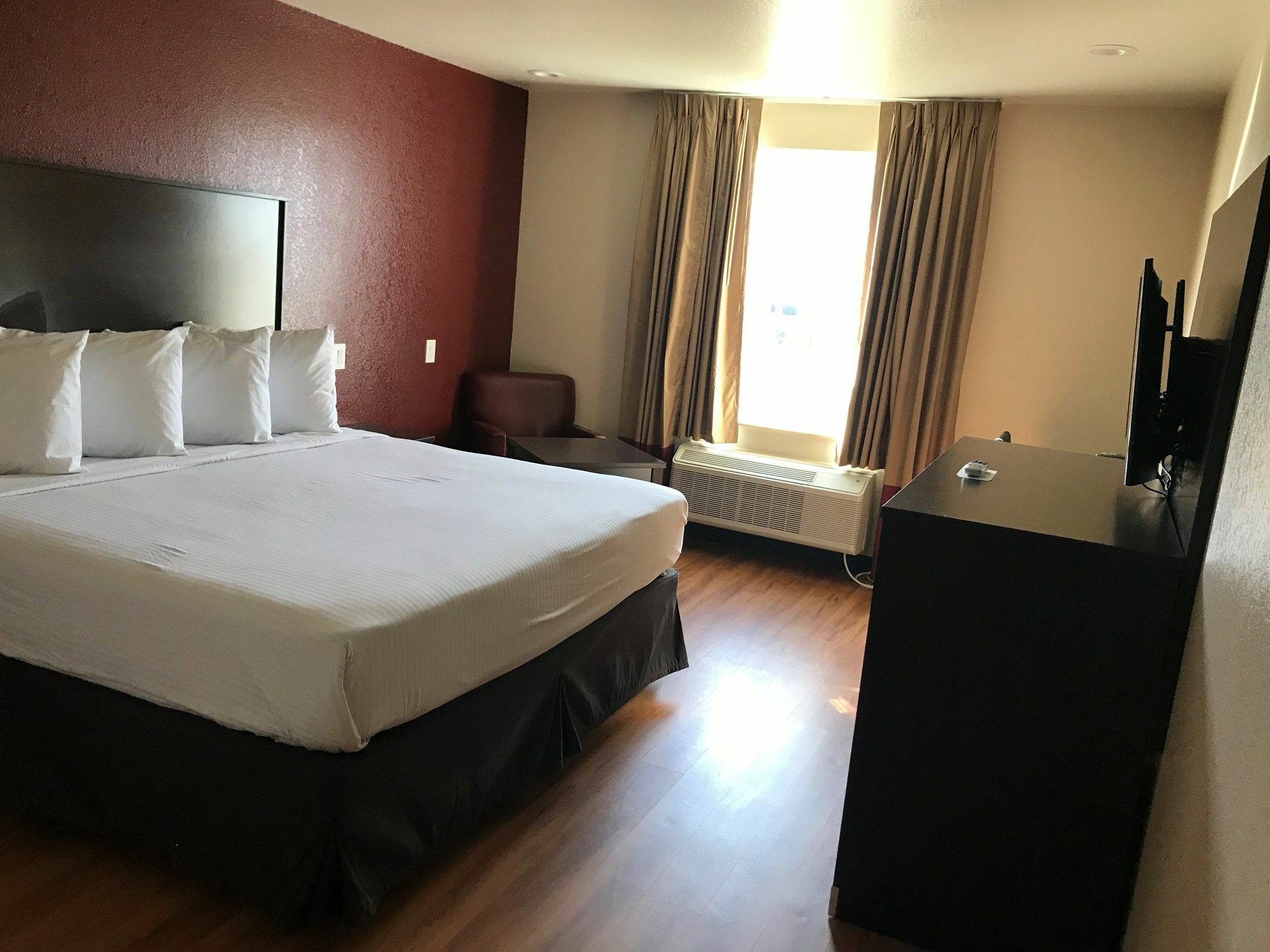 Red Roof Inn Plus+ Fort Worth - Burleson Buitenkant foto